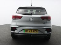 Używany MG ZS Trophy Connect 114 kW (156 KM) 2023 Srebrny Hatchback