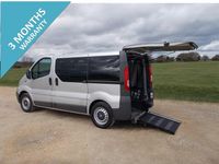 Second-hand Vauxhall Vivaro 115 CP (84 kW) 2012 Argintiu Monovolum