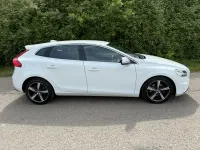 Used Volvo V40 R-Design 152 HP (111 kW) 2016 White Hatchback