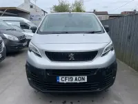 Second-hand Peugeot Expert 2019 Argintiu Van