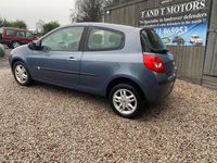 Used Renault Clio II Dynamique 98 HP (72 kW) 2006 Blue Hatchback