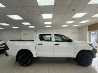 Käytetty Toyota HiLux Active 150 HP (110 kW) 2018 Valkoinen Nouto