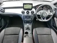 Usado Mercedes GLA200 AMG line 136 HP (100 kW) 2017 Branco SUV