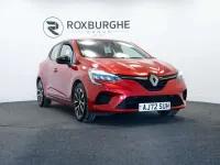 Używany Renault Clio V Evolution 145 KM (106 kW) 2023 Czerwony Hatchback
