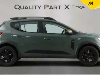 Używany Dacia Sandero Extreme 100 KM (73 kW) 2024 Zielony Hatchback