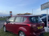 Usado Ford B-MAX Zetec 125 HP (91 kW) 2017 Vermelho Monovolume