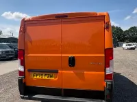 Used Citroën Relay 120 HP (88 kW) 2021 Orange Van