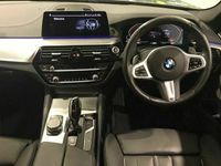 Used BMW 520 M Sport 187 HP (137 kW) 2020 Blue Estate