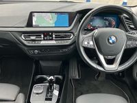 Used BMW 118 Sport Line 136 HP (100 kW) 2023 White Hatchback