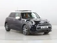 Usado Mini Cooper Exclusive 136 CV (100 kW) 2022 Azul Utilitario