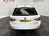 Used Skoda Superb SE 120 HP (88 kW) 2017 White Estate