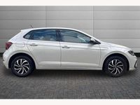Used VW Polo Life 80 HP (58 kW) 2023 Ascot grey Hatchback