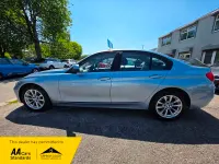 Used BMW 318 2012 Blue Sedan