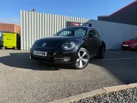 Usado VW Beetle Sportline 150 HP (110 kW) 2014 Preto Citadino