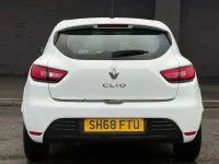 Used Renault Clio Play 2018 White Hatchback