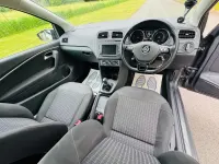 Usado VW Polo SE 60 HP (44 kW) 2015 Cinzento Citadino