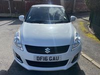 Usado Suzuki Swift SZ-L 94 HP (69 kW) 2016 Branco Citadino