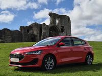 Used Ford Focus Titanium 125 HP (91 kW) 2023 Red Hatchback