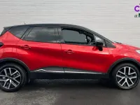 Used Renault Captur Version S 150 HP (110 kW) 2019 Red/black SUV