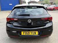 Second-hand Vauxhall Astra SRi 145 CP (106 kW) 2021 Negru Hatchback
