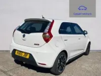 Usado MG MG3 106 HP (77 kW) 2015 Branco Citadino