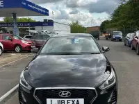 Begagnad Hyundai i30 SE 110 HK (80 kW) 2018 Svart Halvkombi
