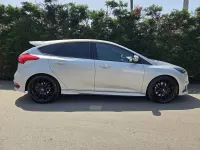 Used Ford Focus ST 250 HP (183 kW) 2016 Silver Hatchback