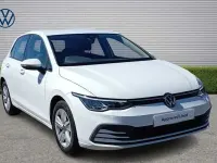 Second-hand VW Golf VIII 130 CP (95 kW) 2023
