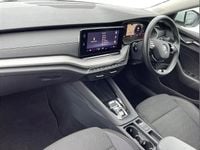 Used Skoda Octavia SE Technology 200 HP (147 kW) 2023 White Estate