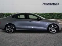 Used Volvo S60 R-Design 250 HP (183 kW) 2019 Grey Sedan