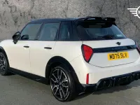 Used Mini Cooper Hatch 113 kW (154 HP) 2025 White Hatchback