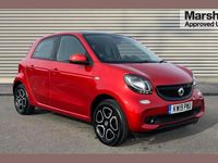 Used Smart ForFour Premium 90 HP (66 kW) 2019 Red Hatchback