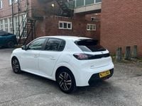 Used Peugeot 208 Active+ 74 HP (54 kW) 2023 White Hatchback