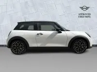 Used Mini Cooper S Hatch 201 HP (147 kW) 2025 White Hatchback