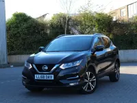 Begagnad Nissan Qashqai N-Connecta 2018 Svart SUV