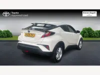 Used Toyota C-HR 122 HP (89 kW) 2022 White SUV