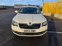 Used Skoda Superb GreenLine 2013 White Estate