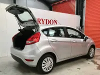 Used Ford Fiesta 70 HP (51 kW) 2010 Silver Hatchback