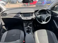Used Vauxhall Grandland X Sport 130 HP (95 kW) 2019 Black SUV