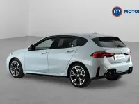 Usado BMW 120 M Sport 156 CV (114 kW) 2025 Gris Utilitario