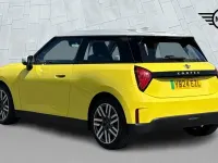 Used Mini Cooper Hatch 133 kW (181 HP) 2024 Yellow Hatchback