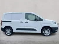 Used Toyota Proace 120 HP (88 kW) 2024 White MPV