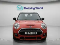 Używany Mini Cooper S Hatch 192 KM (141 kW) 2021 Pomarańczowy Hatchback