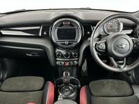 Used Mini John Cooper Works 228 HP (167 kW) 2019 Red Hatchback