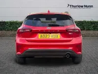 Usado Ford Focus Titanium X 155 HP (114 kW) 2023 Vermelho Citadino