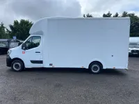 Used Renault Master 143 HP (105 kW) 2023 White MPV