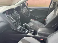 Used Ford Focus Zetec 2011 Blue Hatchback