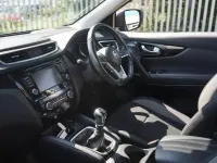 Used Nissan Qashqai Acenta Premium 138 HP (101 kW) 2019 Silver SUV