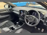 Used Volvo XC40 R-Design 163 HP (119 kW) 2022 Blue  SUV