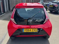 Used Toyota Aygo x-press 68 HP (50 kW) 2014 Red Hatchback